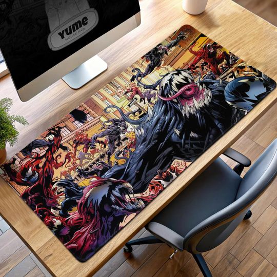 Discover Venom vs Carnage Symbiote Battle Desk Mat - Marvel Gaming Mouse Pad, Gift, Comic Art Desk Accessory