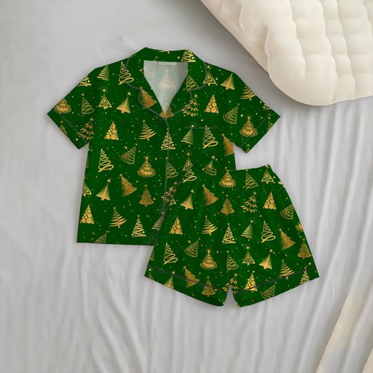 Christmas Tree Short Pajamas Set, Merry Christmas Nightwear, Winter Holiday Pattern Sleepwear, Winter Season Homewear, Merry And Bright Pjs