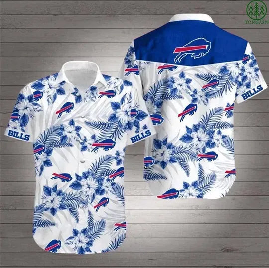 Discover Buffalo Bills Hawaiian Shirt, Football Aloha Shirt for Men & Women, Summer Beach Outfit, Football Fan Gift, Game Day Party Shirt