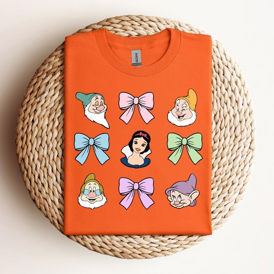 Discover Disney Snow White T-Shirt, Disney Princess Shirt, Snow White and The Seven Dwarfs Shirt, Disneyworld Snow White and The Seven Dwarfs Shirts