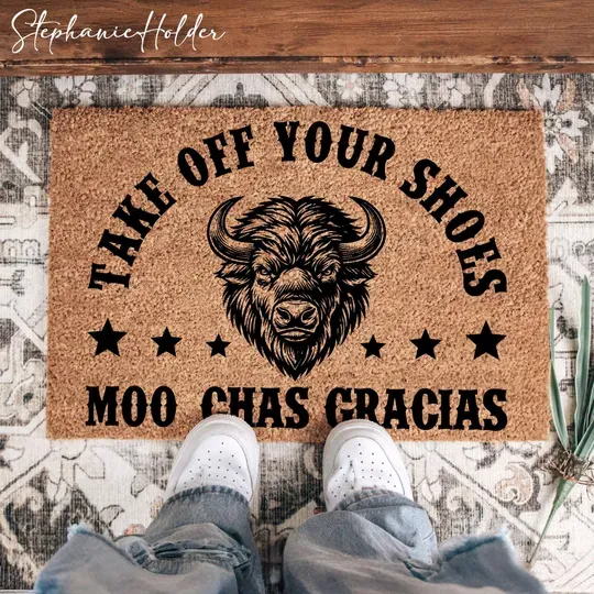 Take Off Your Shoes Moo Chas Gracias Doormat, Funny Western Welcome Mat, Farmhouse Decor, Funny Highland Cow Doormat