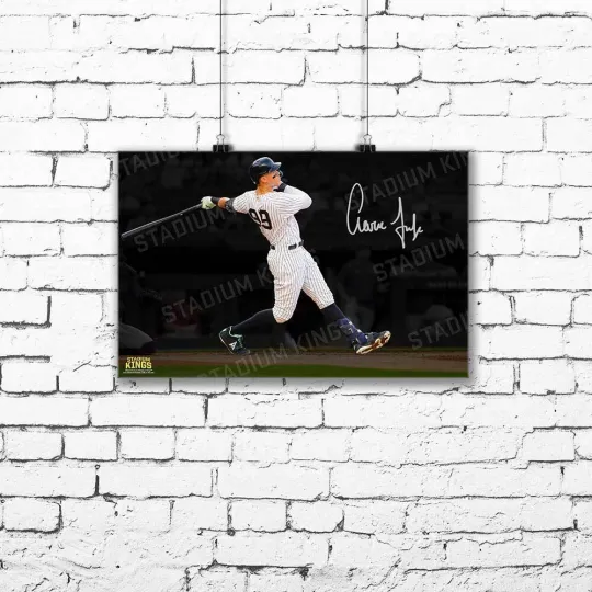 Discover Aaron Judge New York Yankees Spotlight Art Print Poster