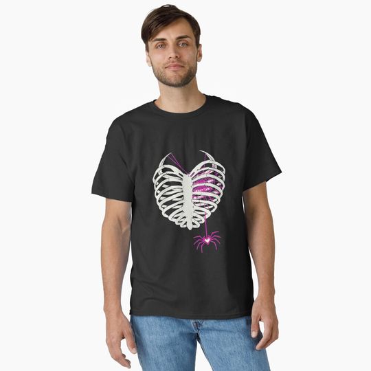 Discover AJ Lee Spider Web Classic T-Shirt
