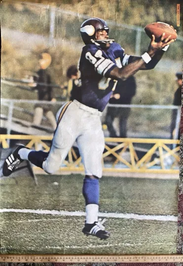 Vintage Gene Washington Minnesota Vikings Poster Premium Matte Vertical Poster