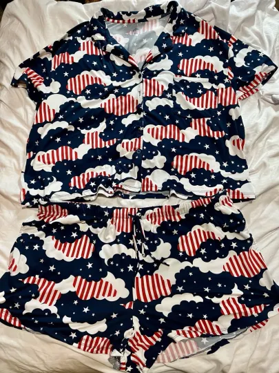 Discover Celebrate Patriotic Women’s Flag Americana 2 Pc Shorty Pajamas 2X (18w-20w)