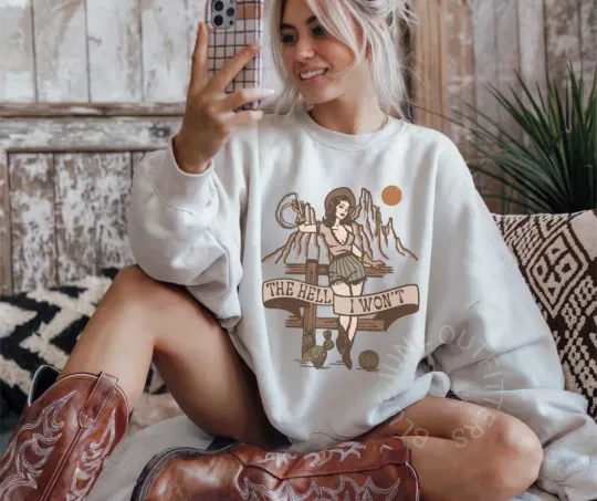 Cowgirl Sweatshirt - Retro Western Style