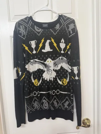 Box Lunch Harry Potter Ugly Christmas Sweater Medium