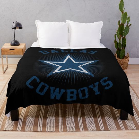 Discover Dallas Cowboysss Throw Blanket