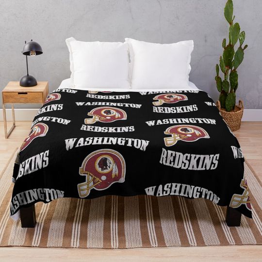 Discover Copy of new-designnew washington football team Graphic T-Shirt Throw Blanket