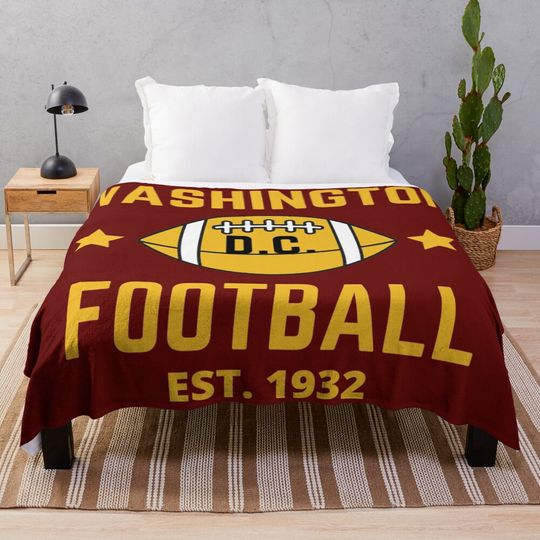 Washington dc football team est.1932 Throw Blanket