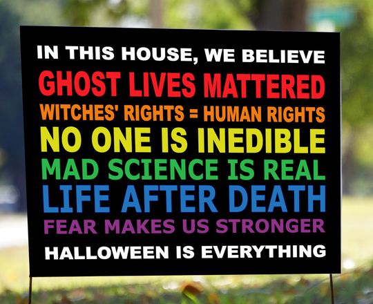 Halloween "In this house..." Yard Sign (DIGITAL)