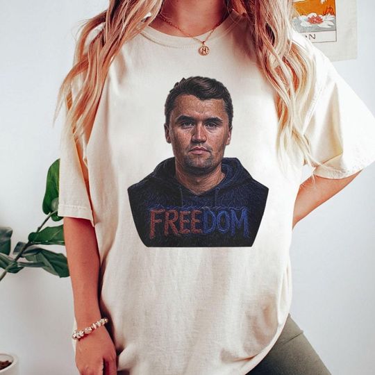 Discover Comfort Colors Pray for Charlie Kirk Shirt, Patriotic Charlie Kirk T-Shirt, Freedom Charlie Kirk Patriotic Unisex Tee
