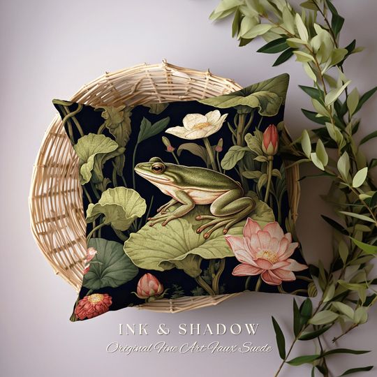 Discover Cottage Core Frog Pillow Woven | Mushroomcore Pillow William Morris Inspired Frog Decor Crowcore Pillow Fairy Aesthetic Pillow Dark Woodland