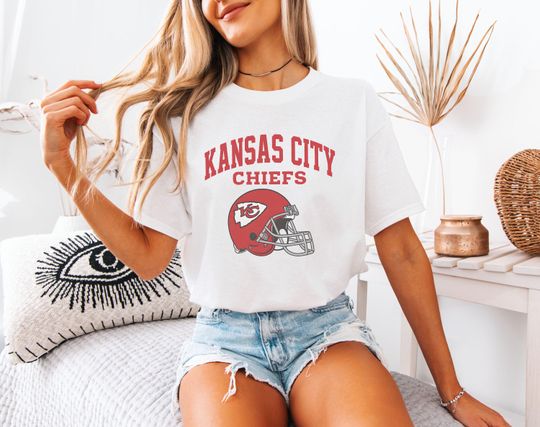 Discover Kansas City Gildan 5000 Tee - Sports T-Shirt, Kansas T-Shirt, Game Day