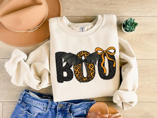 Discover Cute Halloween BOO Sweatshirt, Vintage Halloween Sweatshirt, Spooky Season, Halloween Girl Sweatshirt, Halloween Gifts