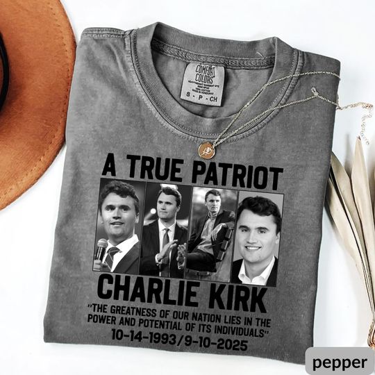 Discover Charlie Kirk Unisex T-Shirt