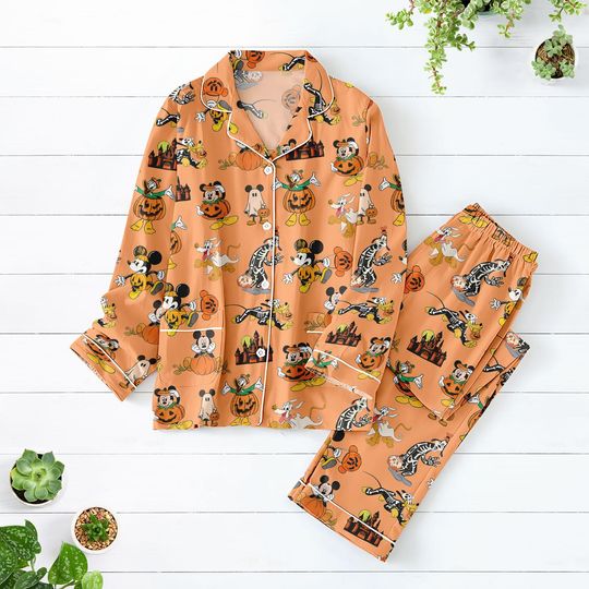 Disney Halloween Pajamas Set, Mickey And Friends Pajamas Family, Disneyland Matching Pajamas Set, Pluto Pajamas For Fan, Magic Kingdom