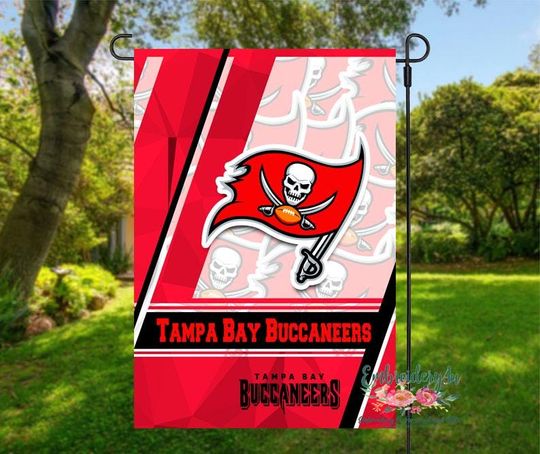 Tampa Bay Buccaneers Flag|Buccaneers Garden Flag|Buccaneers Football Flag|Buccaneers Sign|Buccaneers Fan Gift|Buccaneers Decor|