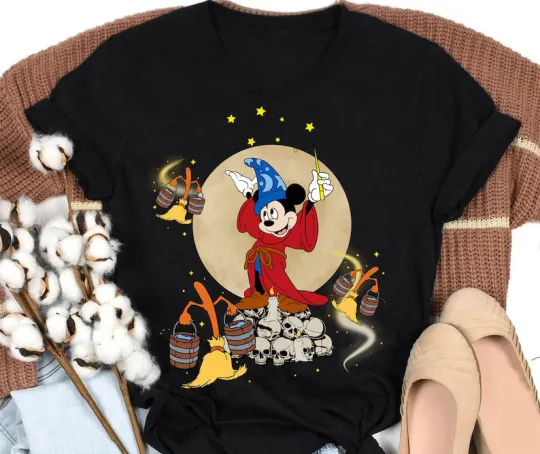 Discover Sorcerer Mickey Mouse Halloween T-Shirt Women