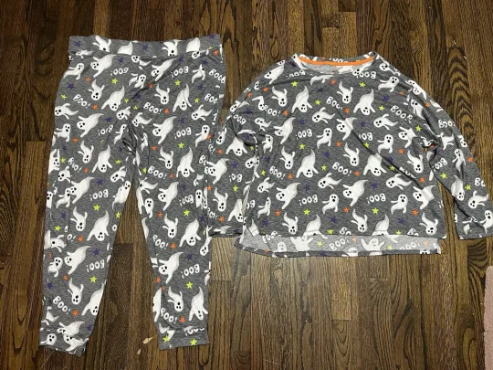 Discover Celebrate - Halloween Women’s Ghost Sleep Long Sleeve & Pants Set - 2x - See Pic