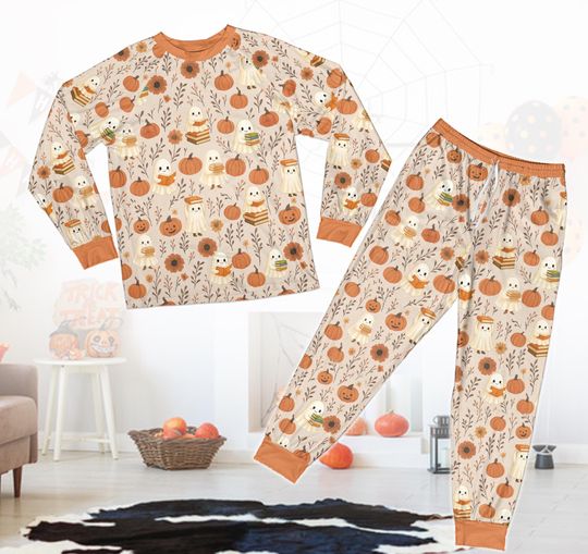 Retro Ghost Reading Book Family Pajamas Set, Cute Pumpkin Autumn Fall Sleepwear, Matching Thanksgiving PJs for Kids & Adults