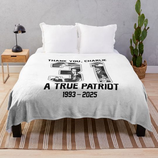 Discover Thank you Charlie A True Patriot 31 Years 1993 2025 Blanket