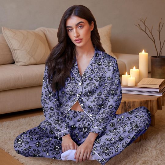 Halloween Haunted Mansion Satin Pajama, Purple Ghost Pattern Sleepwear