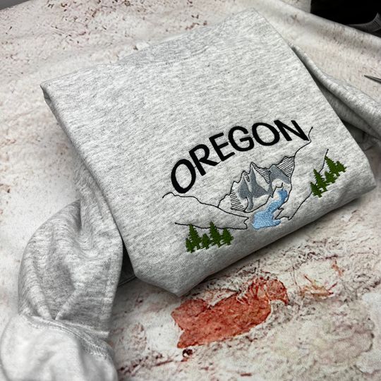 Oregon Embroidered Sweatshirt with River Design