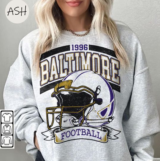 Vintage 90s Retro  Baltimore Football Shirt 1996 Helmet