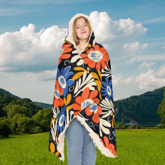 Discover Cozy Floral Snuggle Blanket | Soft, Warm, Reversible, Perfect for Relaxation, Gifts, Home Decor, Camping, Movie Nights