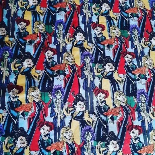 Discover DISNEY HOCUS POCUS THROW BLANKET