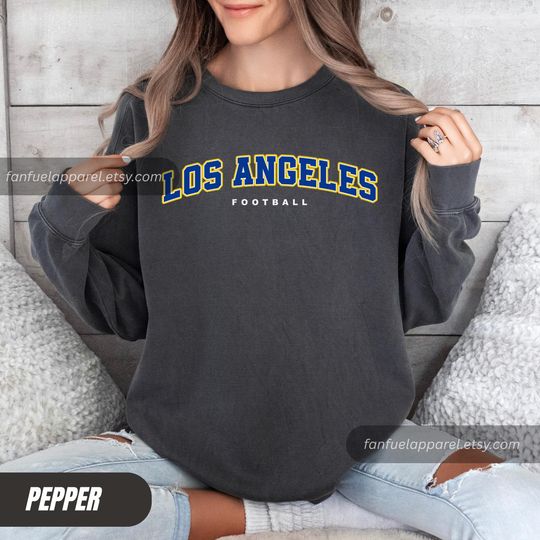 Discover Los Angeles Football Vintage Crewneck Sweatshirt T-Shirt, Game Day Pullover, Ram 90s Style Football Crew, Ram Fan Gift  FLARS-01
