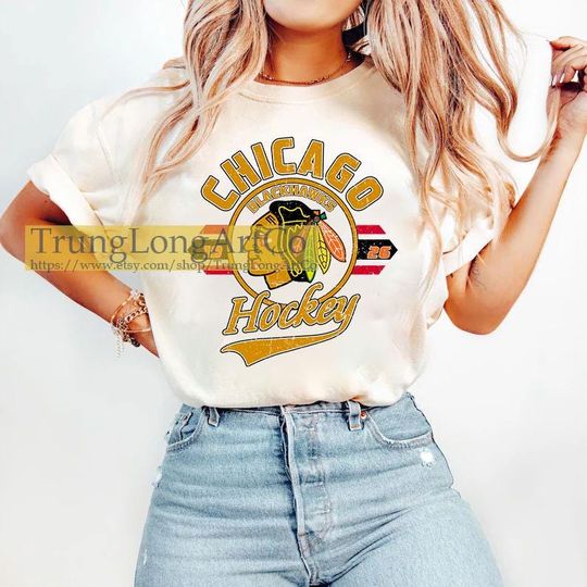Discover Chicago Blackhawks Sweatshirt Crewneck, Vintage Blackhawks shirt, Chicago Hockey Fan shirt, Hockey Tee, Blackhawks Sweatshirt