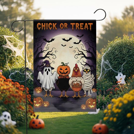 Funny Chicken Halloween Garden Flag: Spooky Farmhouse Fall Decor