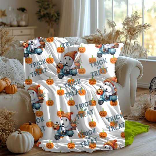 Discover Halloween Ghost Plush Blanket, Trick or Treat Throw, Cozy Sofa Cover, Fall Decor, Kids Blanket, Spooky Home Accessory
