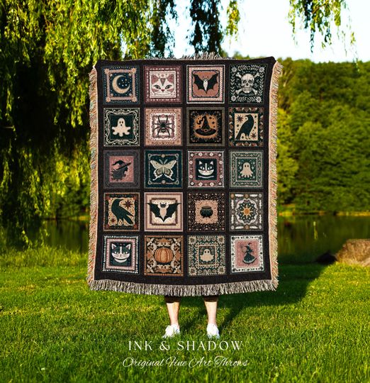 Discover Retro Whimsigothic Spooky Throw Cute | Dark Academia Blanket Boho Halloween Tapestry Whimsigothic Pumpkin Season Aesthetic Gift for Goths