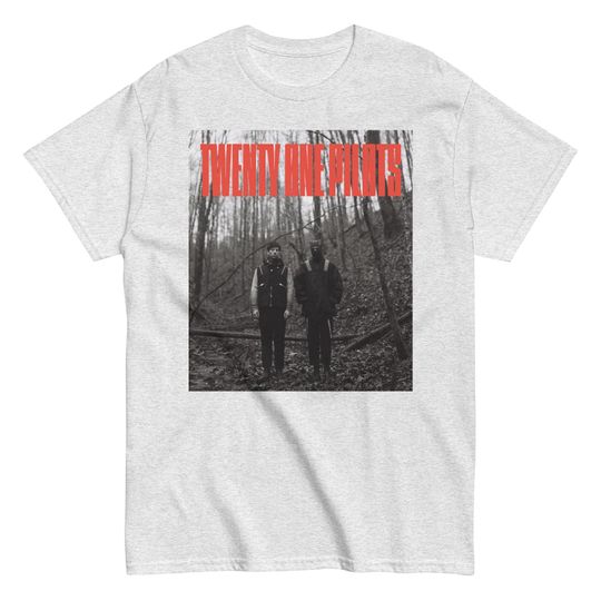 Discover Pilotss Band Chillin' T-Shirt