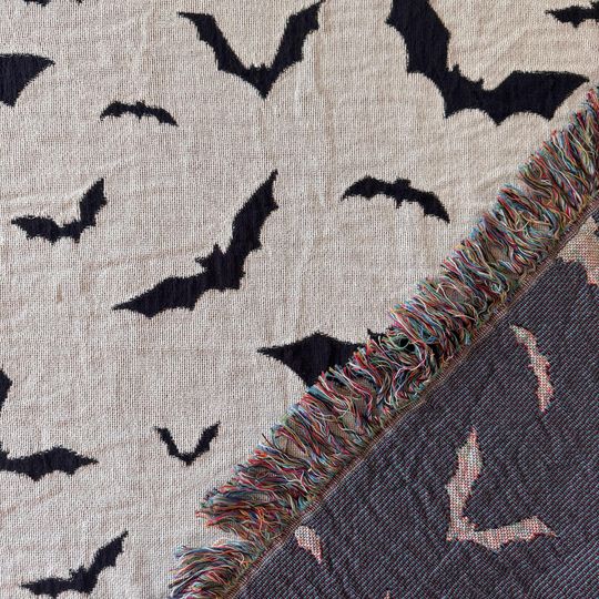 Discover Bat Woven Blanket: Halloween Spooky Gothic Decor