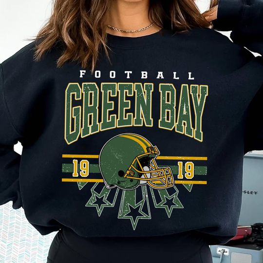Discover Green Bay Football Sweatshirt, Green Bay Shirt Retro Style 90s Vintage Unisex Crewneck, Graphic Tee Gift For Football Fan Sport