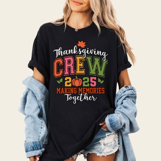 Discover Thanksgiving Crew 2025 T-Shirt: Matching Family Fall Tee