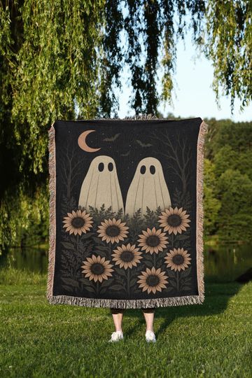 Discover Ghost Couple Sunflower Woven Blanket, Vintage Gothic Throw Blanket, Fairycore Boho Spooky Tapestry, Halloween Cozy Room Aesthetic Decor Gift