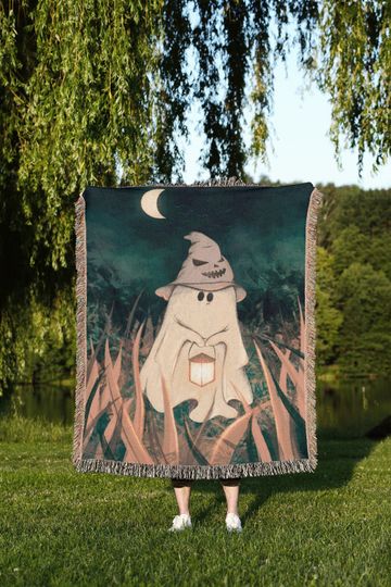 Discover Spooky Ghost Lantern Woven Blanket: Vintage Halloween Tapestry