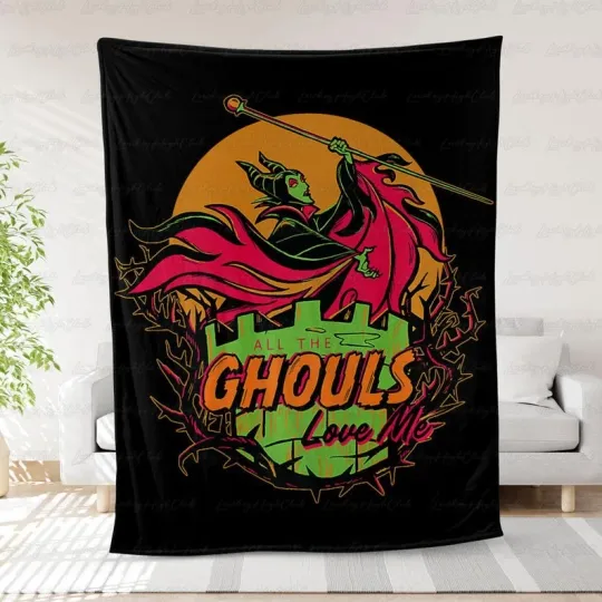 Discover Maleficent All The Ghouls Love Me Halloween Villain Spooky Season Blanket