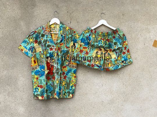 Discover Frida Kahlo Print Pajama Set:   Women's Sleepwear