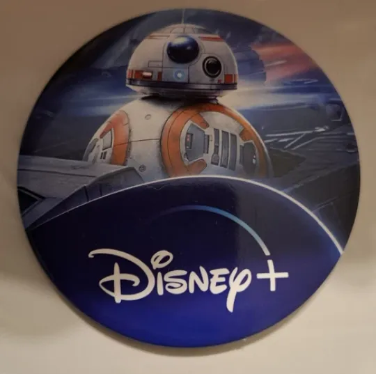 Discover disney + Disneyland Paris Badge