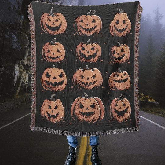 Discover Vintage Halloween Pumpkin Woven Throw Blanket: Dark Academia Decor