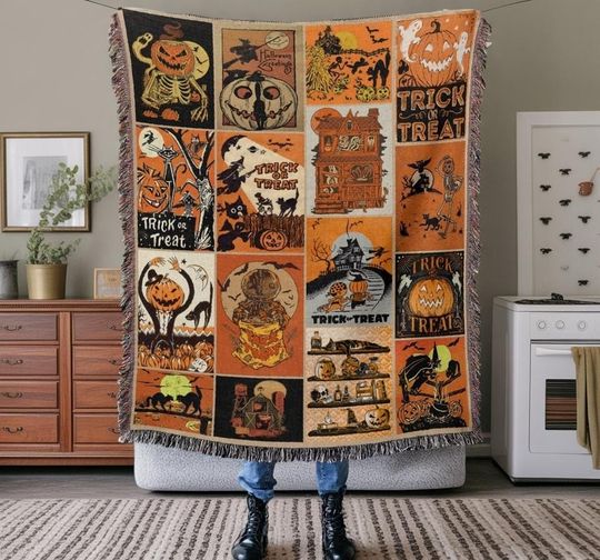Vintage Halloween Woven Throw Blanket, Spooky Season Decor Halloween watching blanket, Halloween Home Decor, Spooky Season Decor Blanket