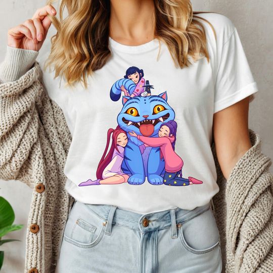 Discover Kpop Demon Hunters Tiger Hug Shirt, Derpy the Tiger And Bird Demon Hunter Tiger Shirt, Hunters Tiger Fan, Animal Shirt, Kpop Movie Fan Gift