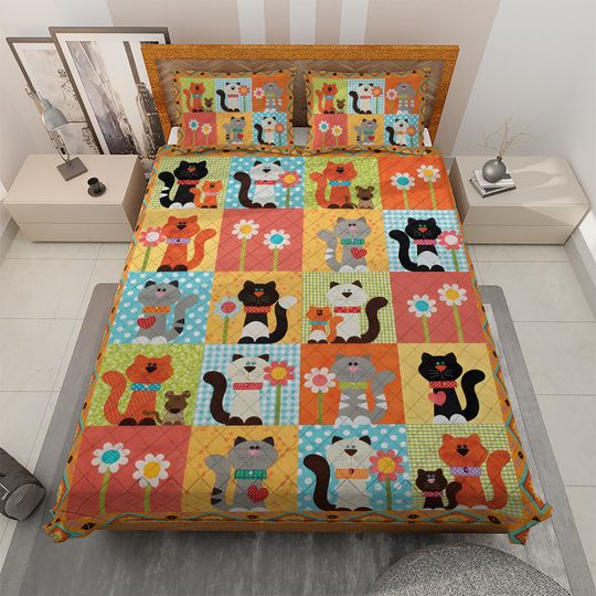 Discover Vintage Cartoon Cat Quilt Bedding Set: Floral Christmas Nursery Decor