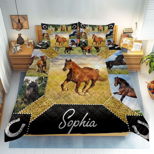 Personalized Horse Quilt Set, Horse Patchwork Pattern Quilt Blanket & Pillowcases, Custom Name Quilt Bedding Set, Gift for Horse Lover